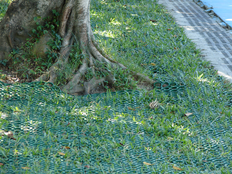 Lawn-Protector-PVC