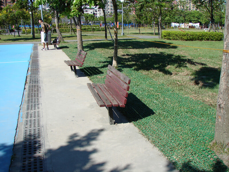 Lawn-Protector-PVC