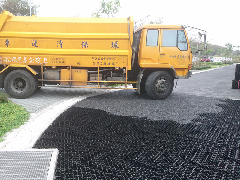 Pavimentadora de grama de plástico