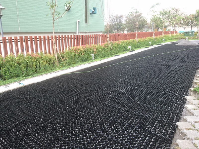 Pavimentadora de grama de plástico