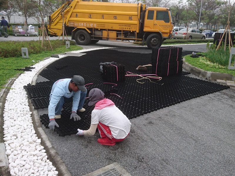 Pavimentadora de grama de plástico