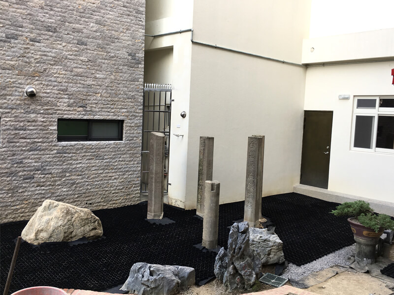 Plastic-Grass-Paver